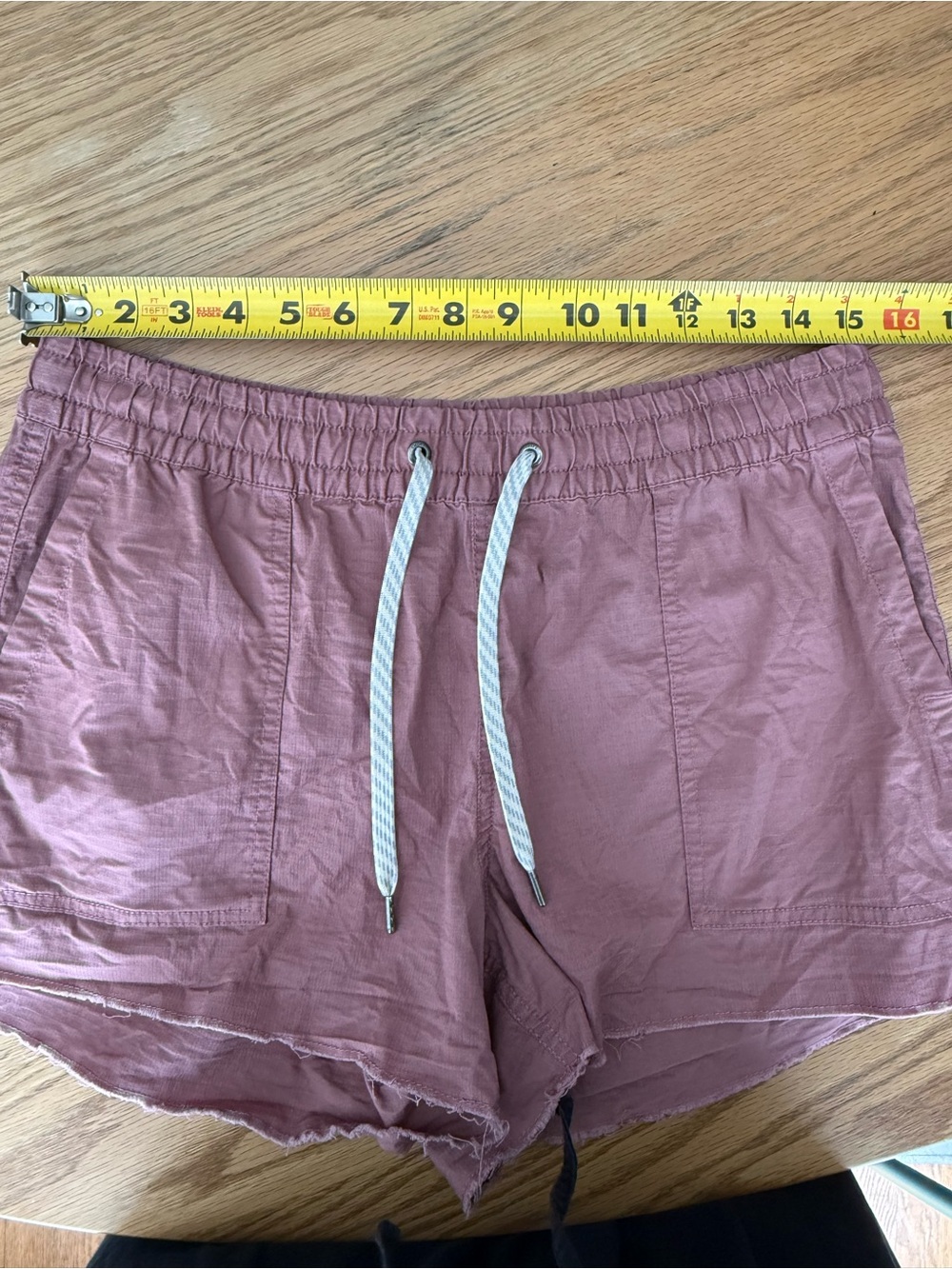 Vuori Women's vintage ripstop Athletic Shorts - Dusty Mauve pink Sz M - Picture 5 of 14